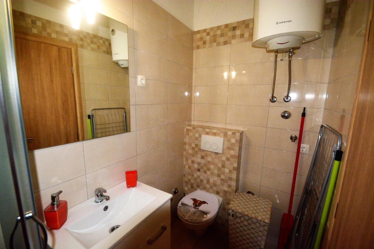 Kala And Tina Apartments Podstrana Luaran gambar